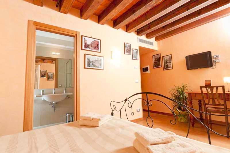 San Cassiano Jacuzzi Bed and Breakfast Βενετία Εξωτερικό φωτογραφία